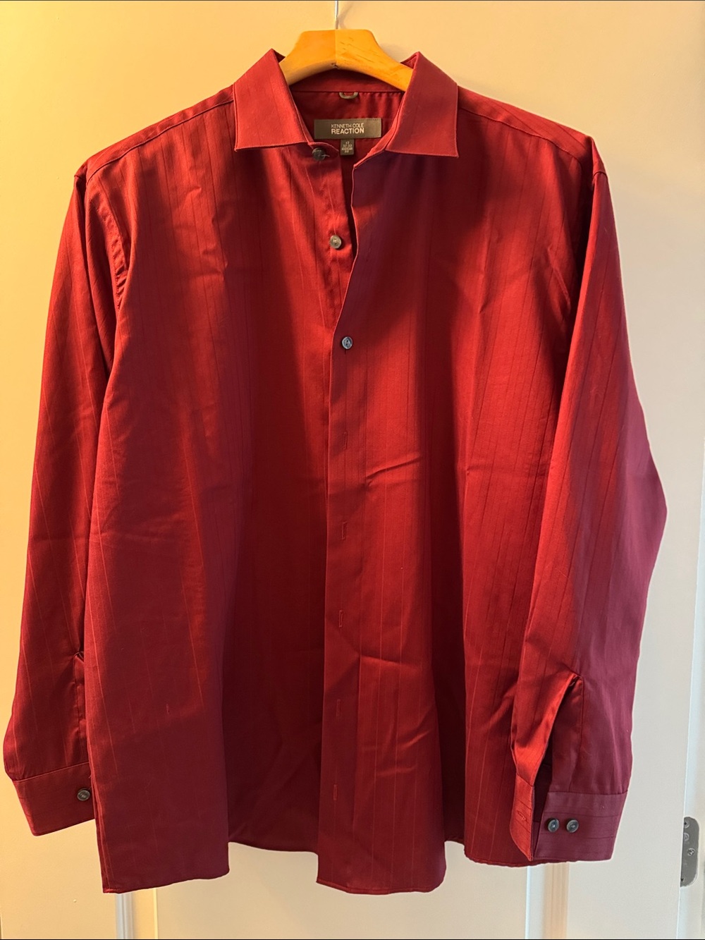 Kenneth Cole Reaction Men's Deep Red Long-Sleeve Dress Shirt
